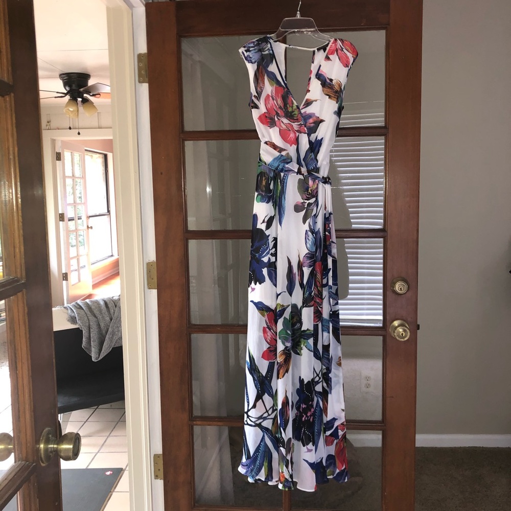 Alberto Makali L floral dress